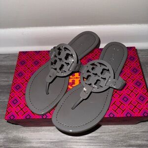Tory Burch Sandals, Size 7, Color: Grey
